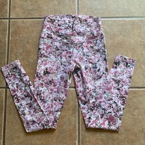 Lululemon Wunder Under Flower Print Leggings 🌸